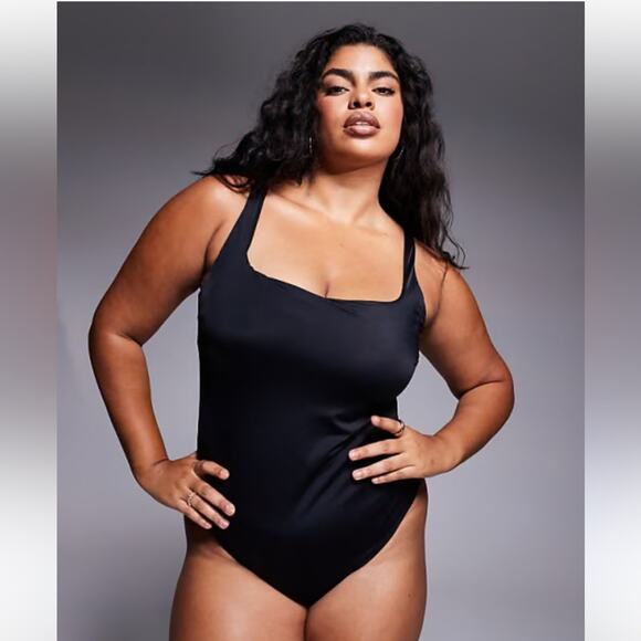 NEW ASOS Design square neck black plus size one size swimsuit, XXL - Picture 6 of 7